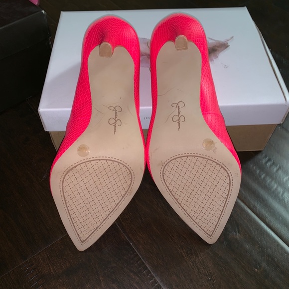 ❌SOLD! ❌NWOT Jessica Simpson laser pink heels - Picture 4 of 5